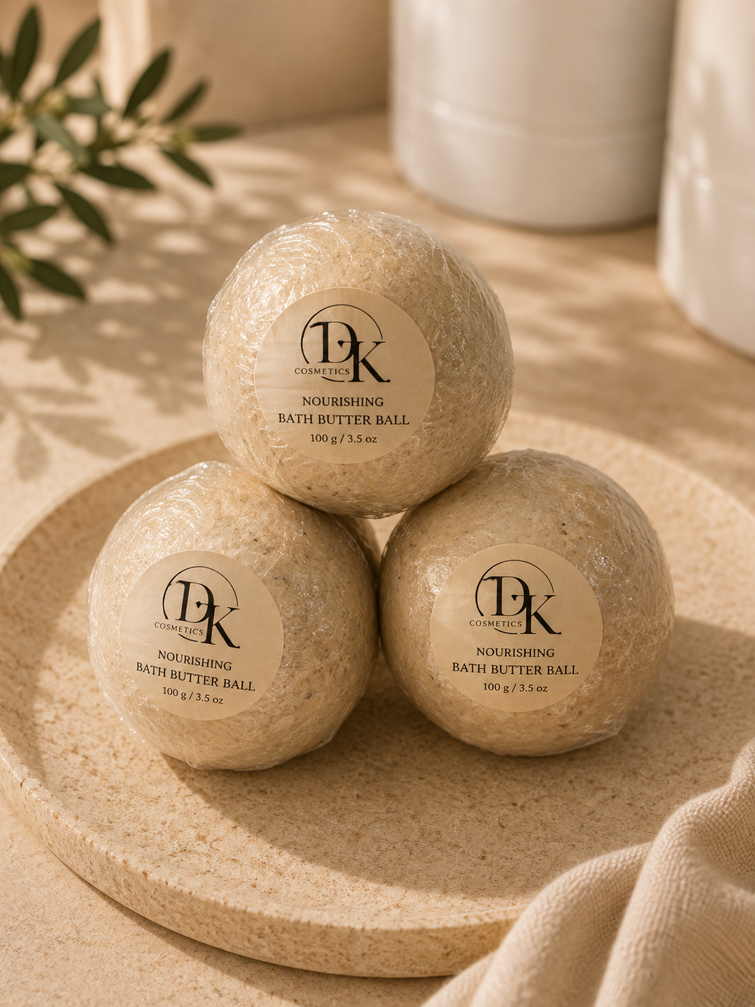 DK Nourishing bath butter ball